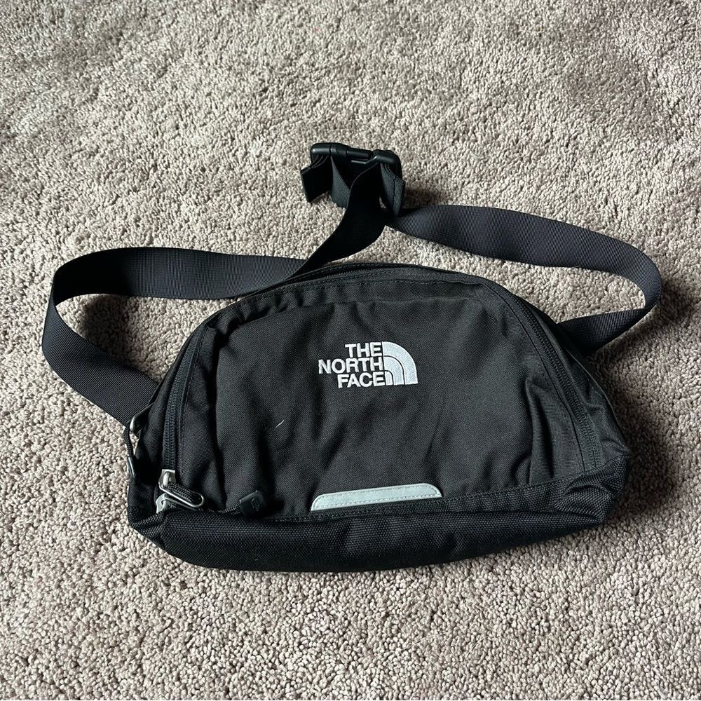 The North Face Roo Belt Bag